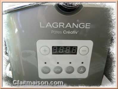 Ecran de contrôle de la machine à pâtes : Pâtes Créativ'® de Lagrange.