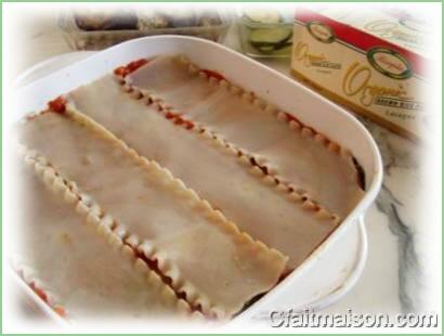 Seconde couche de plaques de lasagnes.